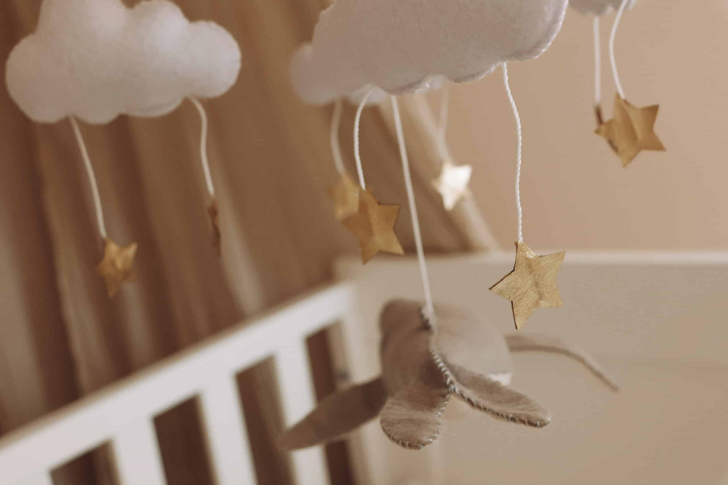 Handmade Whale & Balloons baby mobile-7